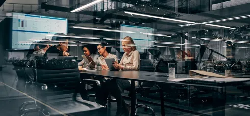 https://www.bottomline.com/cdn/thumbnails/resource_list_entry_2x/5417/9147/7737/fraudsters-collab-resource-thumbnail.webp